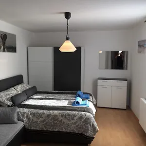 Big&beautiful Apartment Hannover